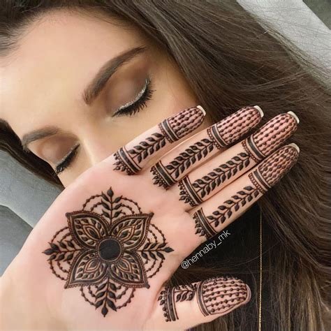 13_30 Latest Eid Special Mehndi Designs Images 2019  SheIdeas