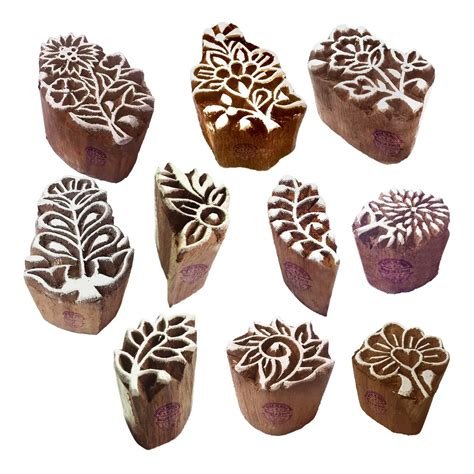 9_70 Gorgeous Back Hand Mehndi Designs That Stole Our Hearts  Pyaari