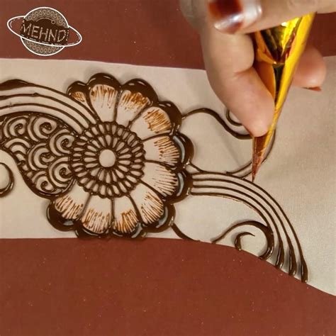 13_50 Beautiful and Easy Henna Mehndi Designs for every occasion  Part 2