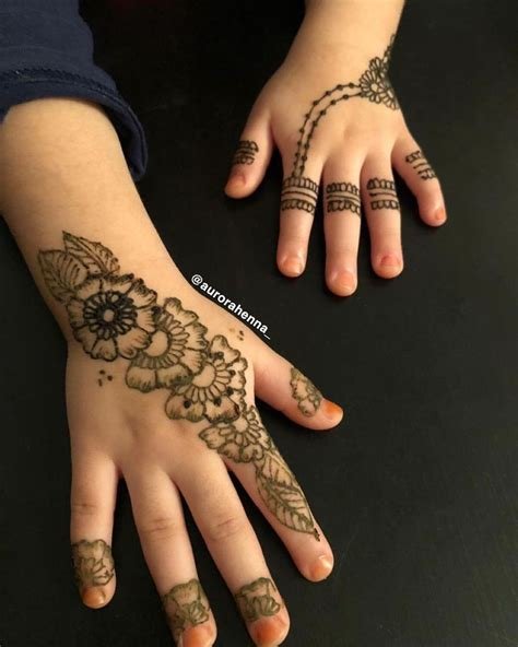 5_51 Easy  Simple Mehndi Designs for Kids