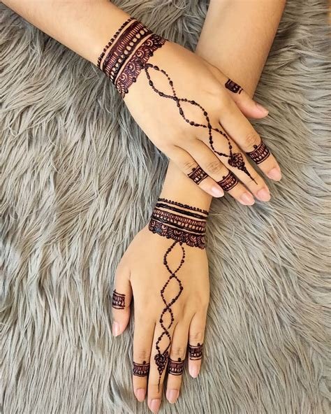 6_24 Easy Mehndi Designs for Beginners To Try  Random Talks
