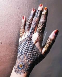 8_Beautiful  Simple Mehndi Designs for Hand  K4 Fashion