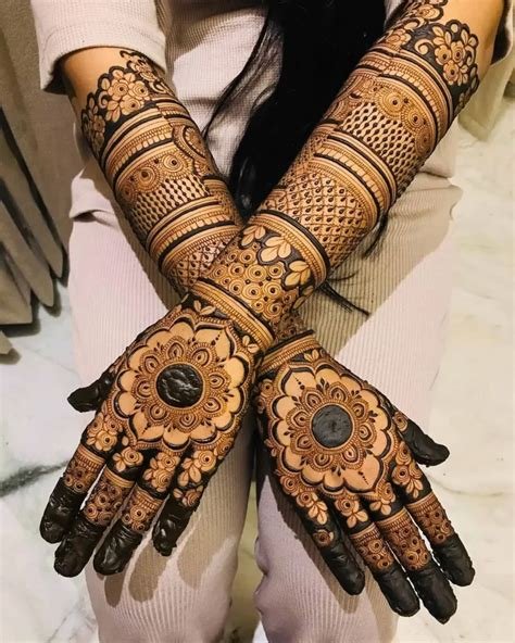 15_35 Mehndi Designs for Diwali Mehndi designs  weddingbels