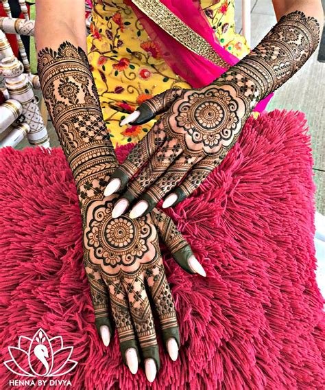 12_Latest  Best Eid Mehndi Designs 15  StylesGapcom