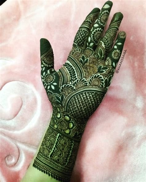 9_Stunning Eid Mehndi Designs To Flaunt At The Next Festive Party
