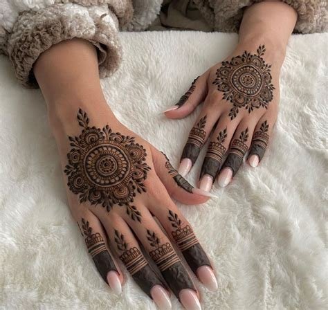 15_Top Trending Eid Mehndi Designs to Try Out This Festive Season