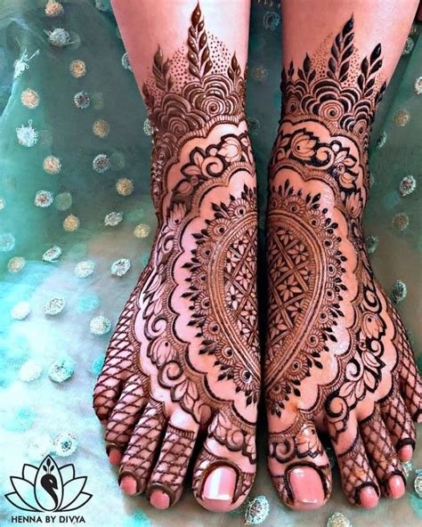 12_Arabic Bridal Mehndi Designs For Feet