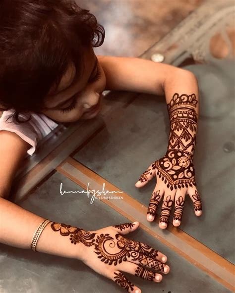 6_30 Easy And Simple Mehndi Designs For Kids  POPxo