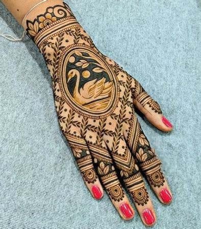 14_Mehndi Designs For Mom