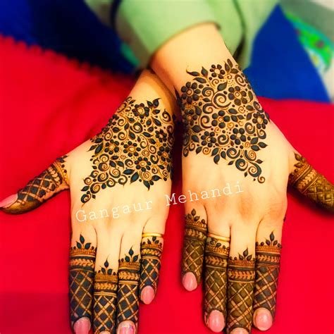 4_Mehndi Designs For Mom