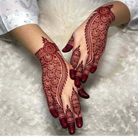 6_Mehndi Designs For Mom