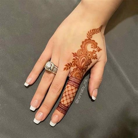 9_Front hand Mehndi Design  Top 50 Designs  Baggout
