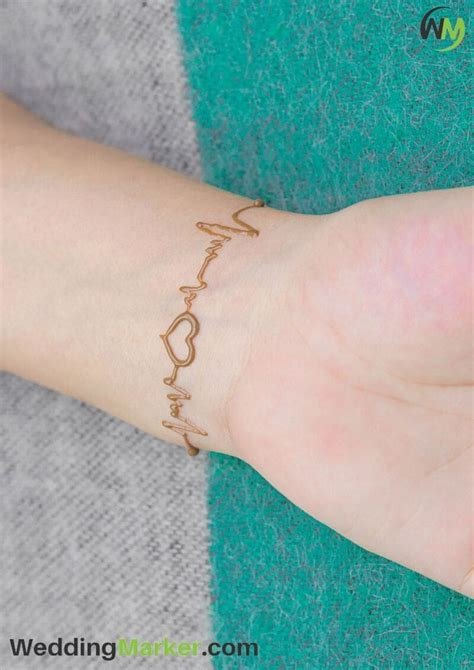 9_Top 10 Henna Wrist Cuff Designs To Try