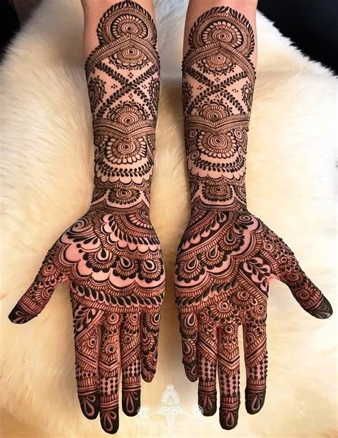 8_Latest And Simple Full Hand Mehndi Design Collection To Make Your Hands