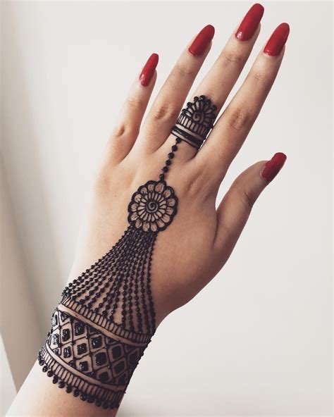 13_Simple Arabic Mehndi Designs for Left Hand 18  K4 Fashion