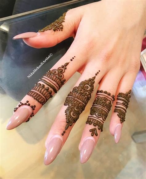 11_30 Stylish and Elegant Finger Mehndi Designs  Tikli