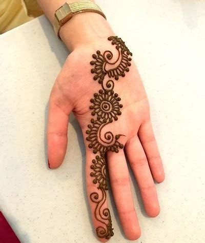 12_New Beautiful Hand Henna Mehndi Design Ideas For 2017  EntertainmentMesh