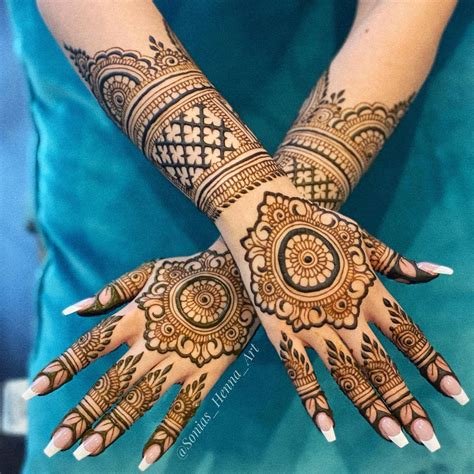 6_Top 100 latest Mehndi designs for wedding season 2020