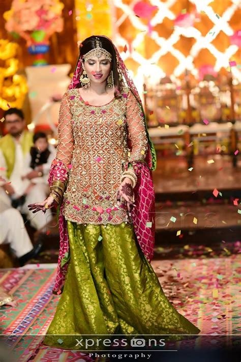 9_Latest Bridal Mehndi Dress Design  Trends Collection 2019  Galstylescom