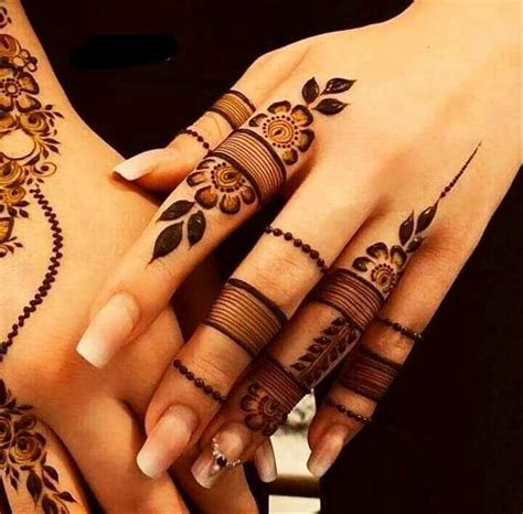 13_50 Simple Finger Mehndi Designs for Front  Back 2021 Finger Henna Ideas