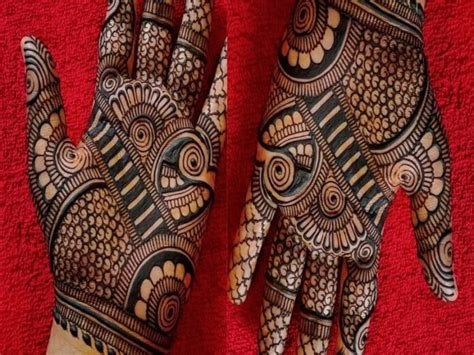 11_New Hatheli Mehndi Design for All Festive Celebrations