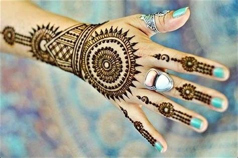 3_100 I Really Want It Latest Mehndi Designs