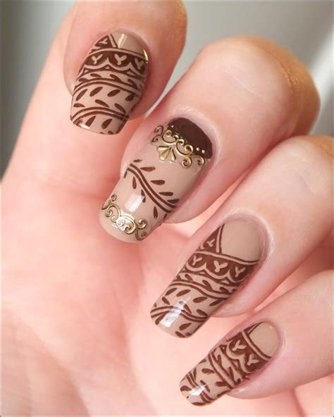 2_Nail Mehndi Designs 15 Beautiful Nail Arts Artsy To The Core