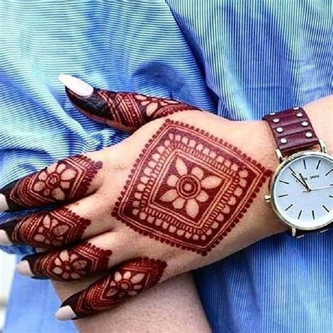 7_Square Mehndi Design