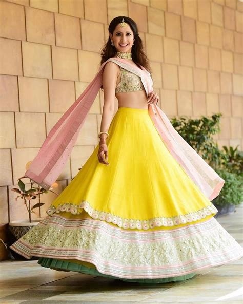 9_Share more than 82 mehndi suit design latest  seveneduvn