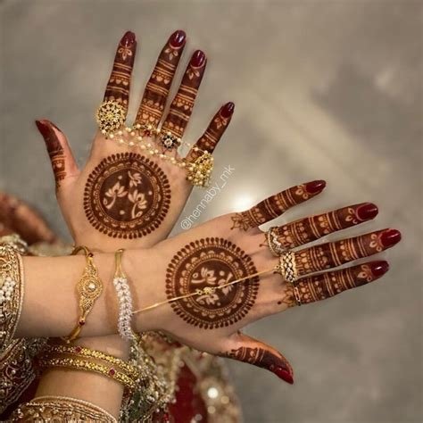 15_Mandala  Gol Tikki Mehndi Designs  Special  Stylish Mehndi Designs