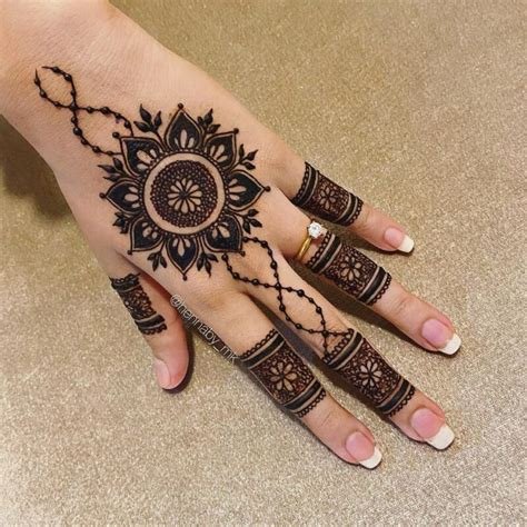 3_25 Trendy and Stylish Tikki Mehndi Designs  Tikli