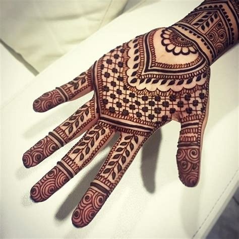 1_12 Simple HennaMehndi Designs for Men and Groom