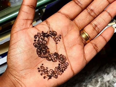 3_90 Beautiful Latest Mehndi Design Simple 2023  Bright Cures