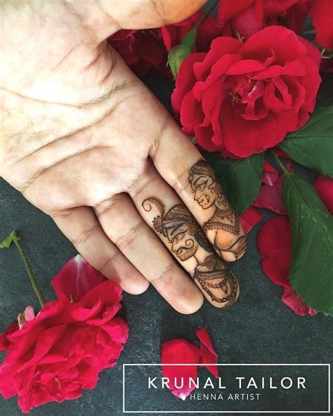 7_12 Simple Mehndi Design That Will Wow Everyone  STORYVOGUE