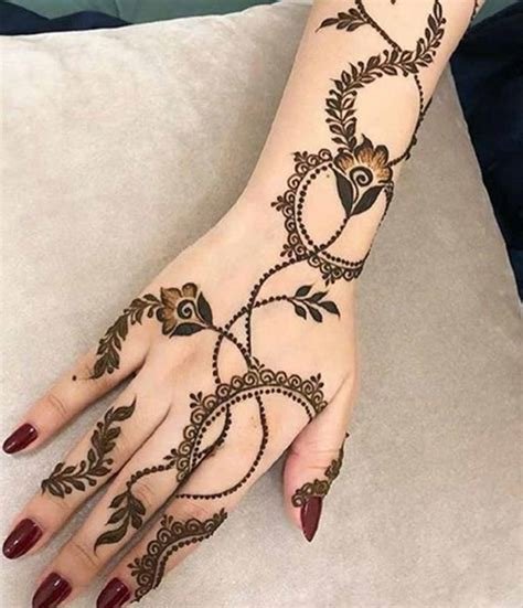 5_Super Trendy  Unique Arabic Mehendi Designs For Brides