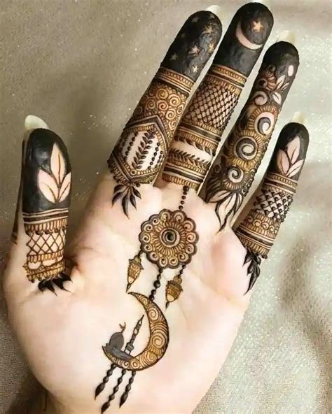 8_35 Latest Eid Mehndi Designs To Try This Ramadan  ShaadiWish
