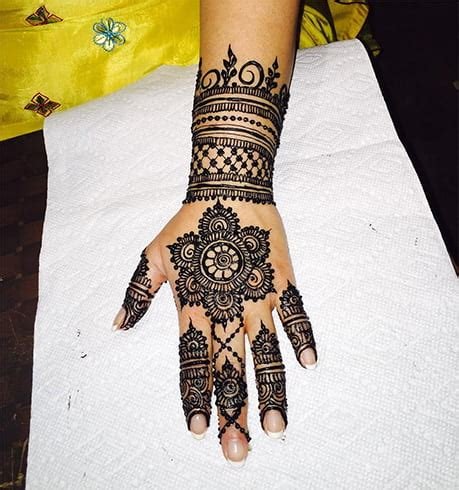 13_125 Front Hand Mehndi Design Ideas To Fall In Love With  Wedbook
