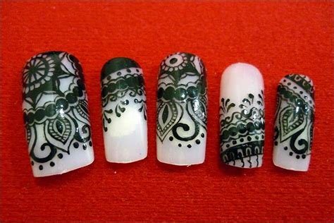 3_20 simple mehndi design ideas to save for weddings and other occasions