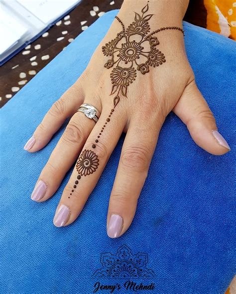 12_50 Simple Mehndi Designs Collection 2018  How to Draw Them at Home