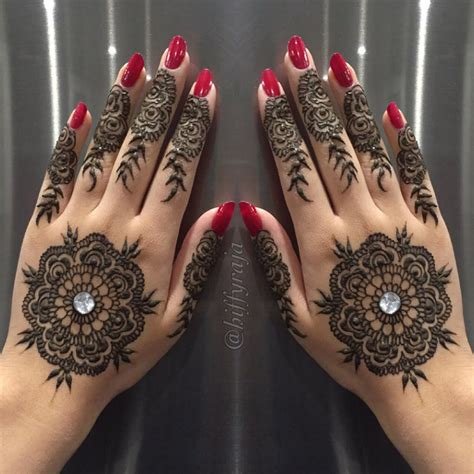 12_50 Simple Arabic  Bridal Mehndi Designs 20222023 2023