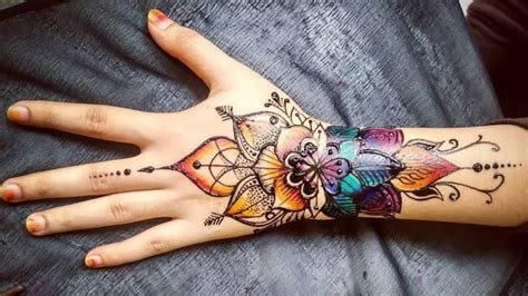 2_30 Simple Mehndi Designs For Hands That Work Wonders For The Bride And