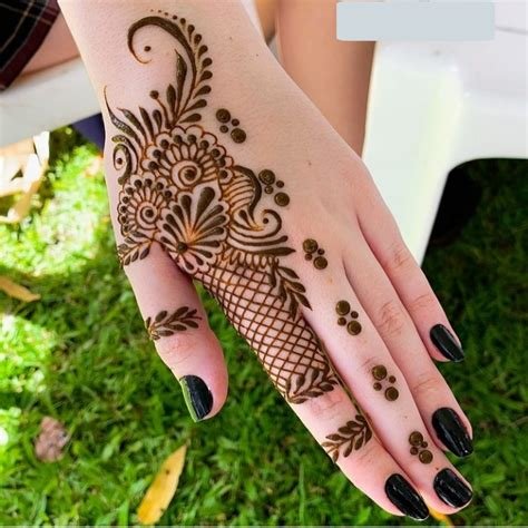 11_New Stylish Mehndi ideas in 2021  KarobariDeal