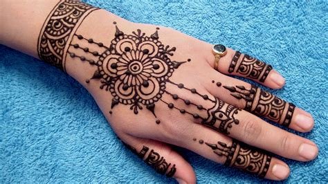 7_25 Simple Back Hand Mehndi Designs 2021  SheIdeas