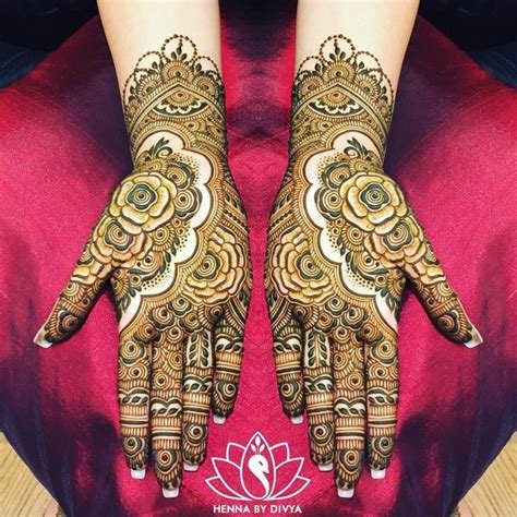 13_Beautiful Front and Back Hand Mehndi Designs For Bridal