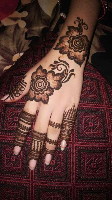 9_25 Unique  Best Rose Mehndi Designs for Brides  Bridesmaids  ShaadiSaga