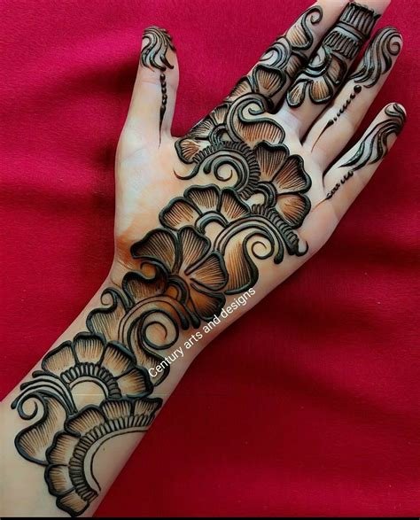 11_125 Simple And Easy Mehndi Designs For All Occasions  2022  Fabbon
