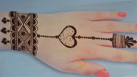 10_Ultimate Compilation of 999 Breathtaking 4K Mehndi Designs for Hands