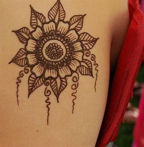9_80 Beautiful Simple Mehndi Designs for festive look  CGfrog