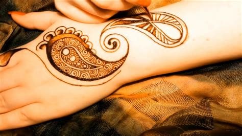 11_80 Beautiful Simple Mehndi Designs for festive look  CGfrog