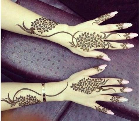3_Omani Henna Designs for Hands Bridal Mehndi Facebook Pics